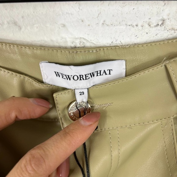 We Wore What Women's Faux Leather Kick Flare Jeans Oat Yellow Size 29 NWT - Picture 4 of 6